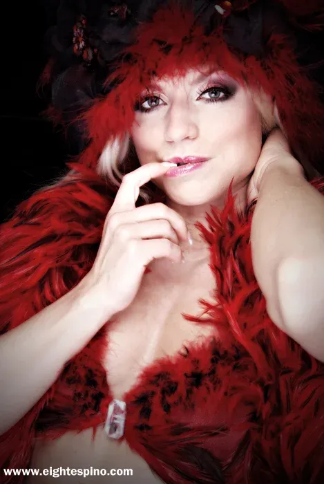 Fawnia in a unique variety photoshoot (photo 19)